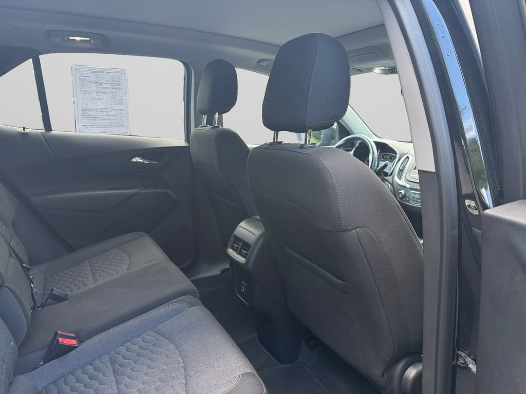 Used 2021 Chevrolet Equinox LT AWD/4WD image 17
