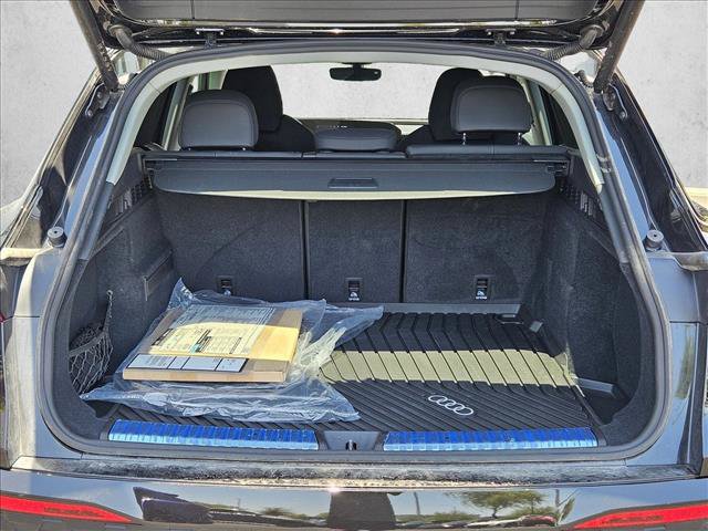 Certified 2025 Audi Q5 Premium AWD/4WD image 6