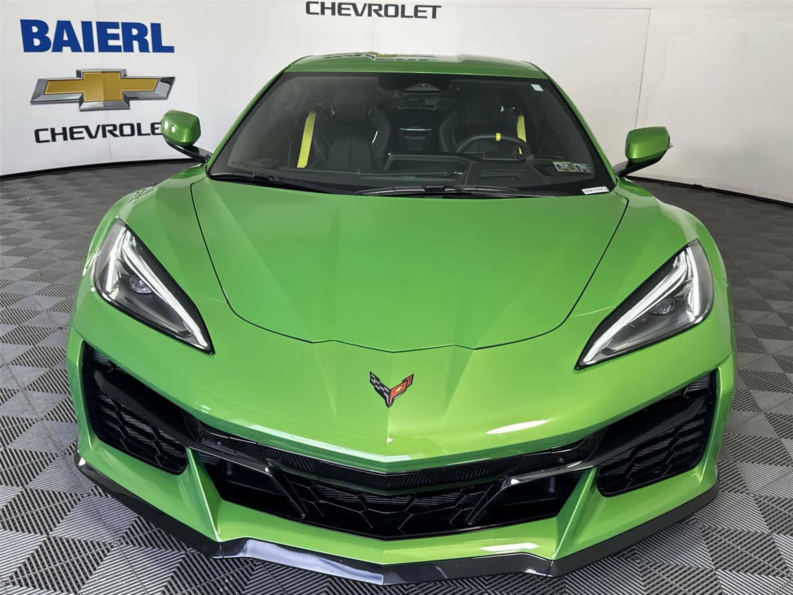 Used 2026 Chevrolet Corvette Z06 w/ Stealth Interior Trim Package RWD image 8