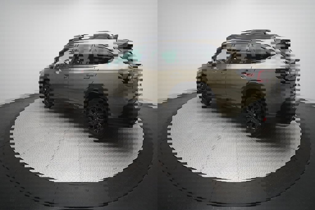 Used 2023 Subaru Outback Onyx Edition image 12