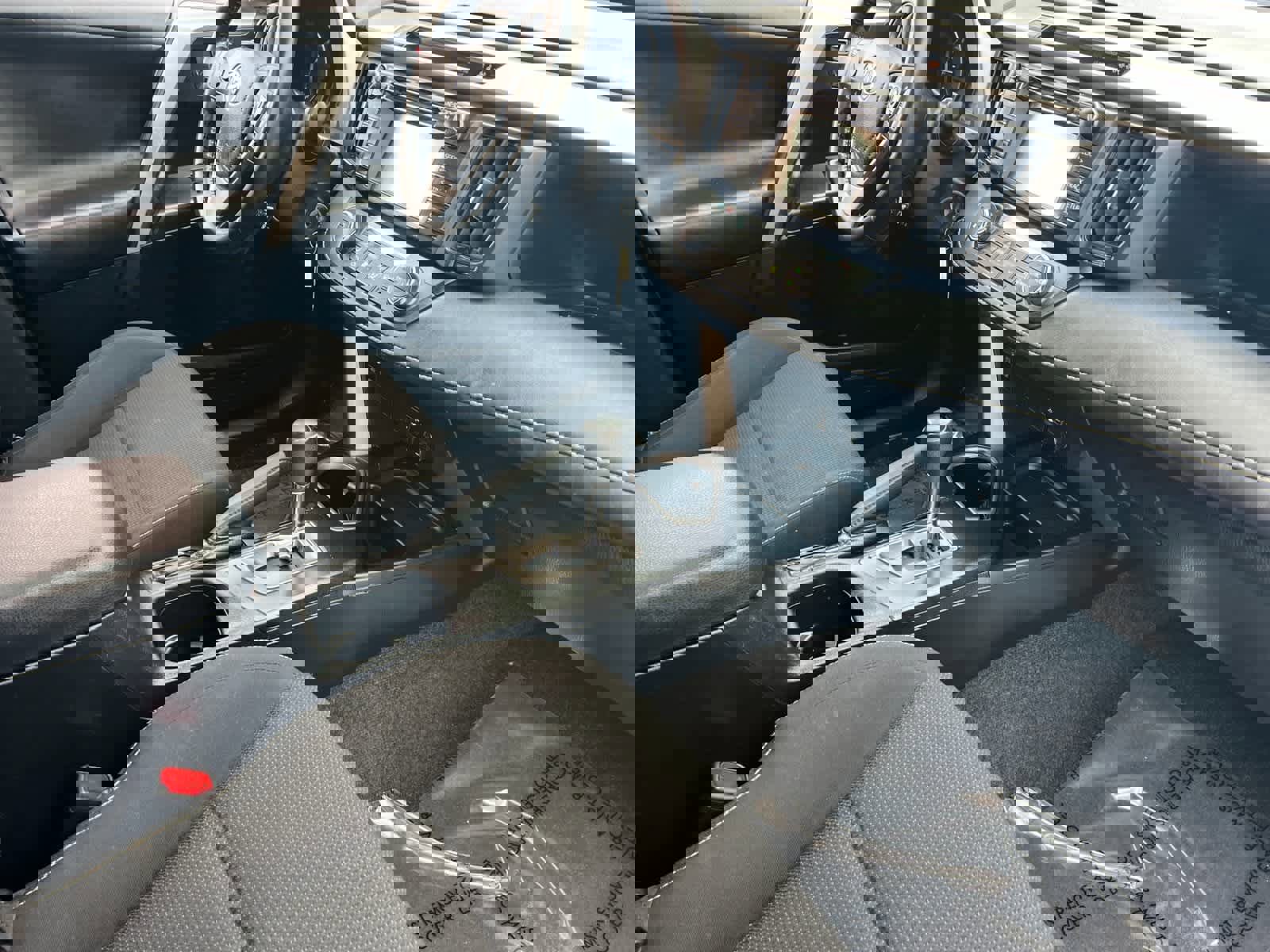 Used 2017 Toyota RAV4 XLE w/ Carpet Mat Package image 17