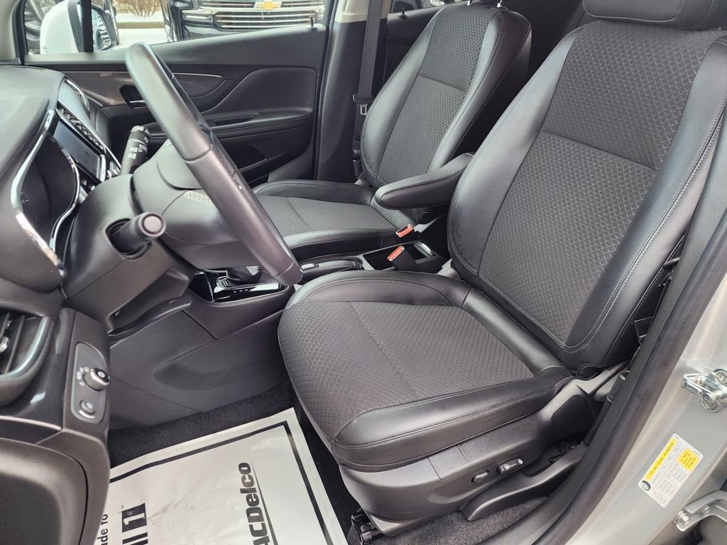 Certified 2022 Buick Encore Preferred image 29