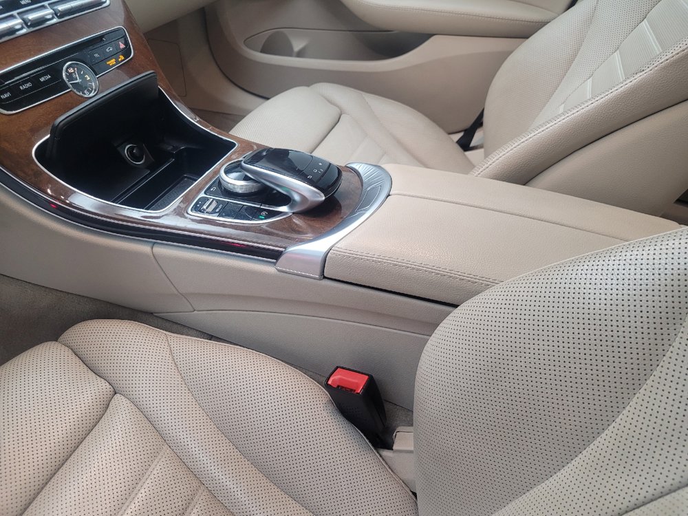 Used 2015 Mercedes-Benz C 300 4MATIC Sedan w/ Multimedia Package image 26