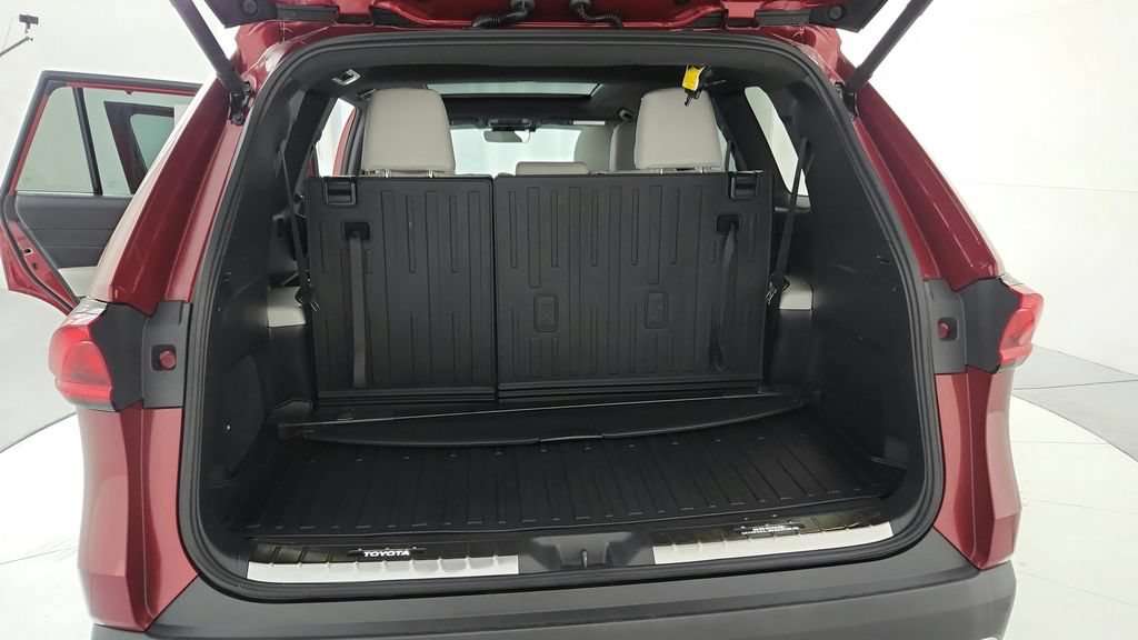 Certified 2025 Toyota Grand Highlander AWD Hybrid image 20