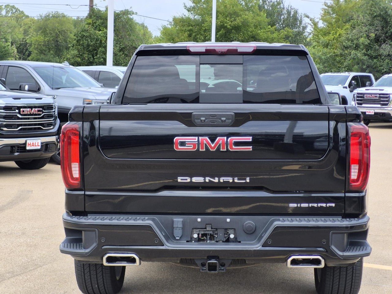 Used 2022 GMC Sierra 1500 Denali w/ Denali Reserve Package AWD/4WD image 5
