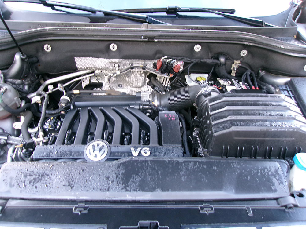 Used 2019 Volkswagen Atlas SE w/ Panoramic Sunroof Package AWD/4WD image 11