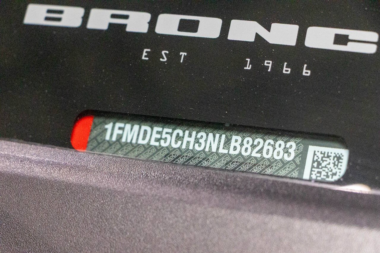 Used 2022 Ford Bronco Outer Banks w/ Sasquatch Package AWD/4WD image 16