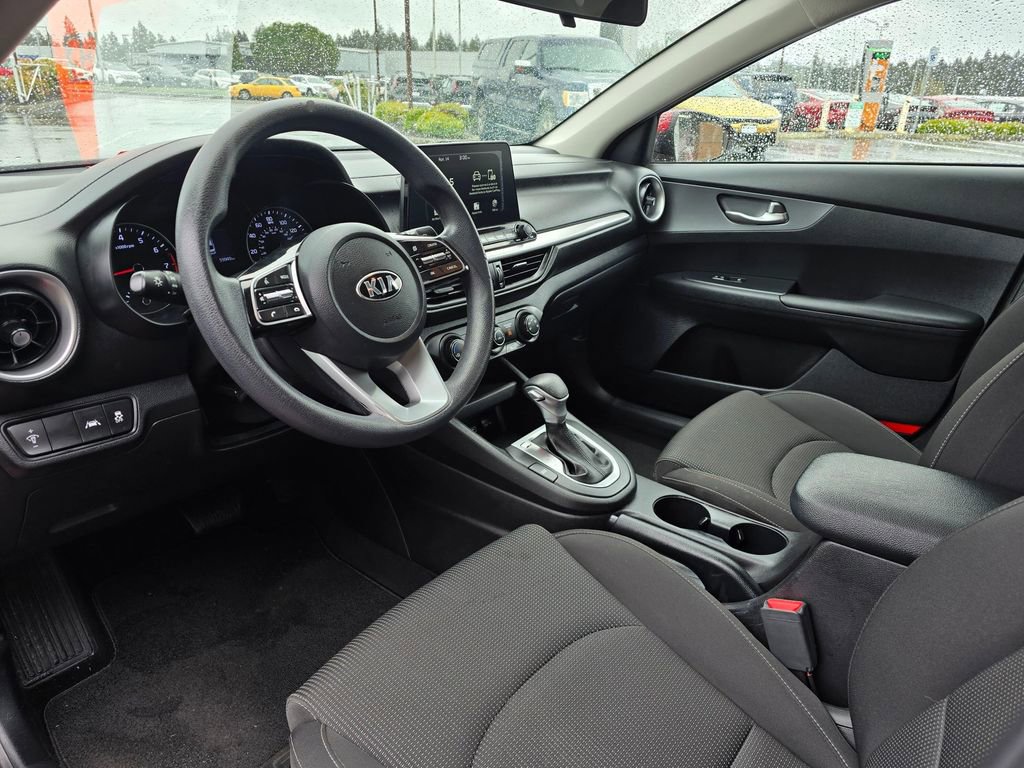 Certified 2020 Kia Forte LXS FWD image 11