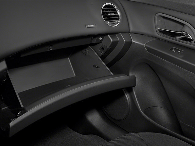 Used 2014 Chevrolet Cruze LS FWD image 18