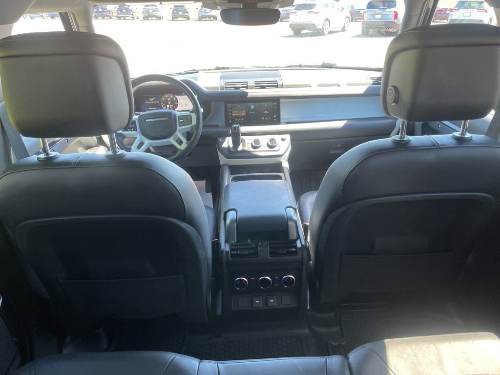 Used 2023 Land Rover Defender 110 S image 17