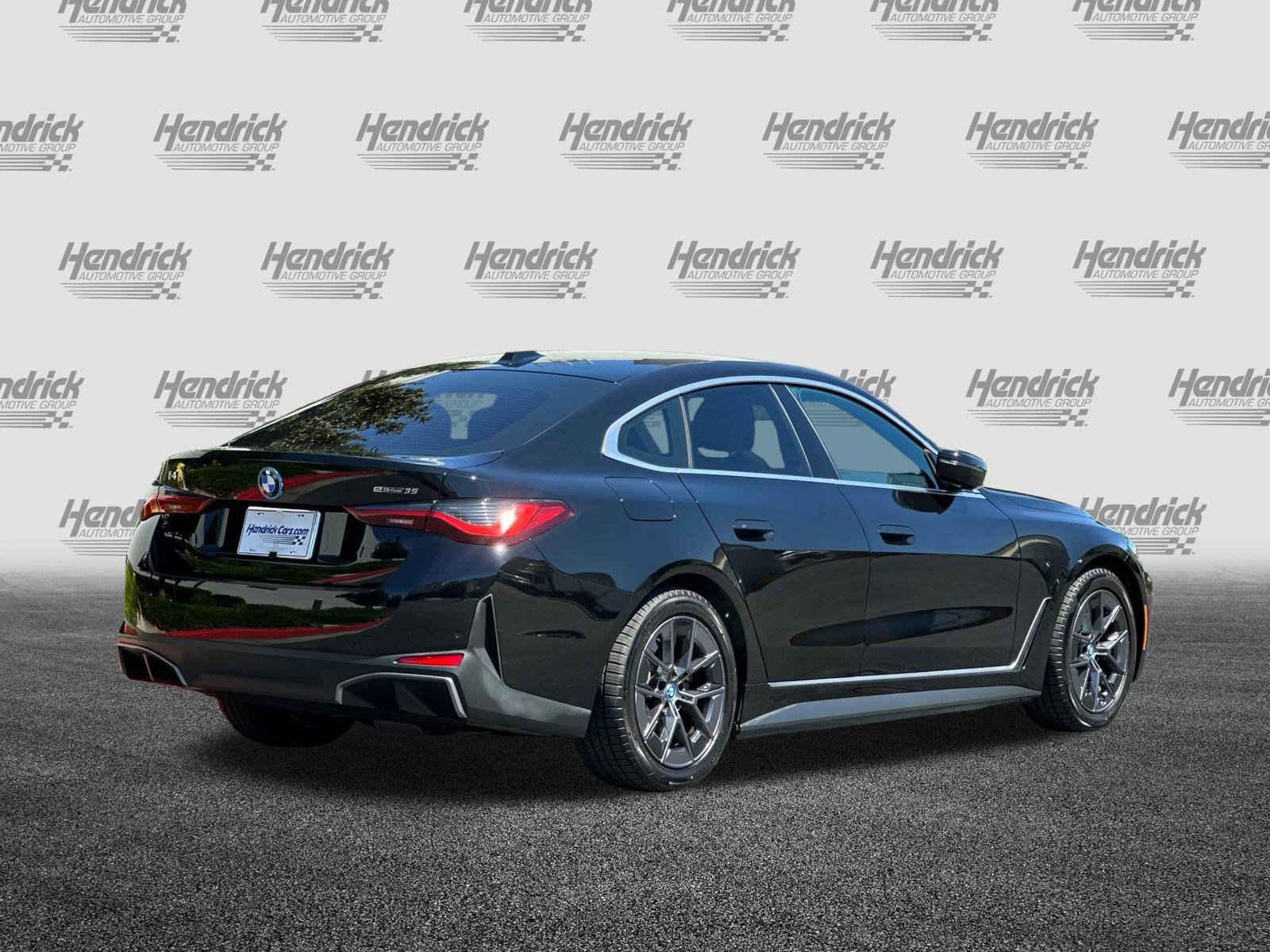 Used 2023 BMW i4 eDrive35 image 5