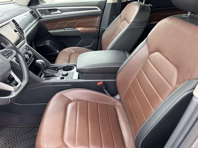 Used 2023 Volkswagen Atlas SEL Premium image 22
