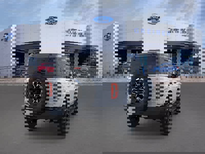 New 2026 Ford Bronco Outer Banks image 8