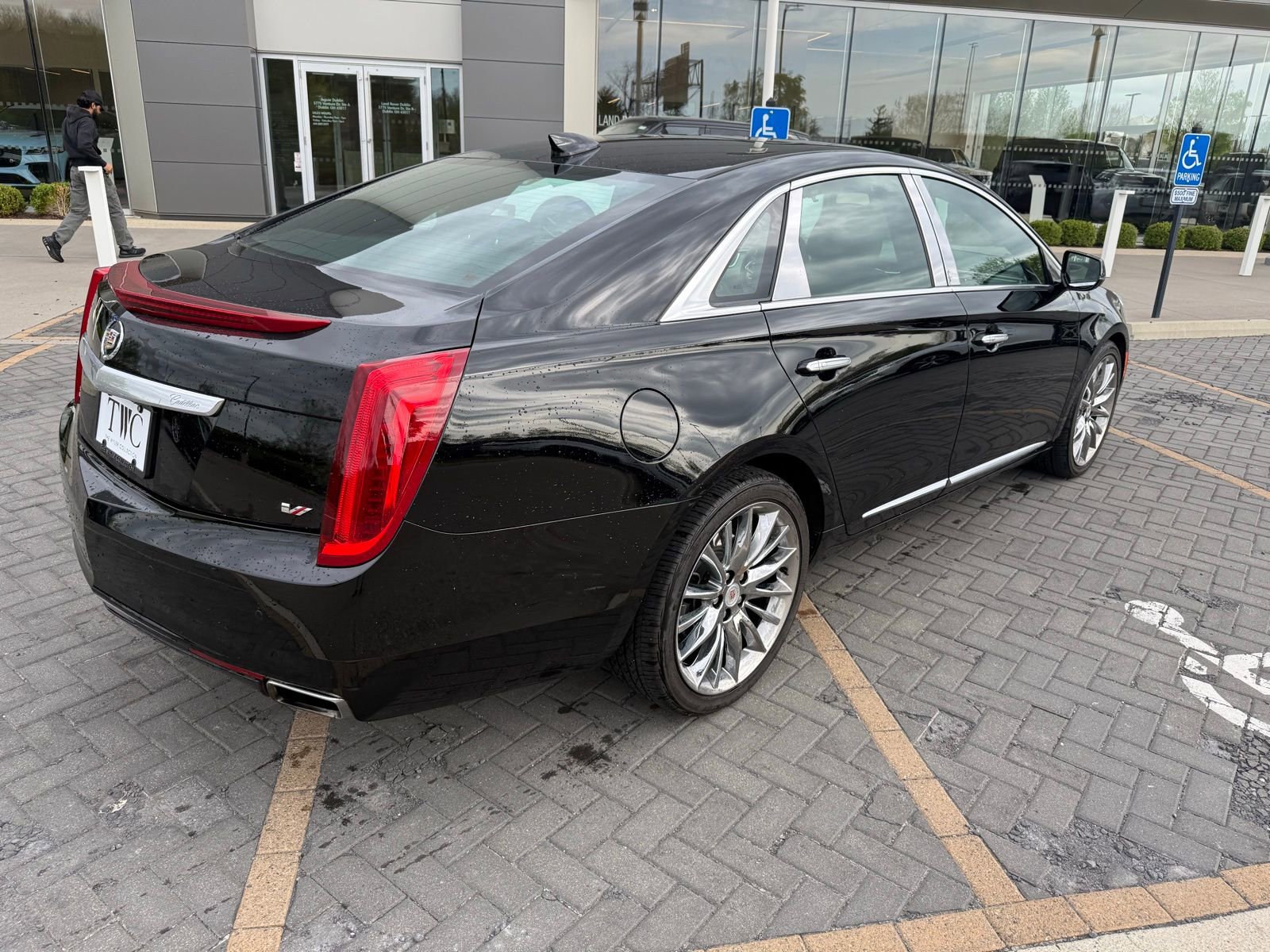 Used 2015 Cadillac XTS Platinum image 5