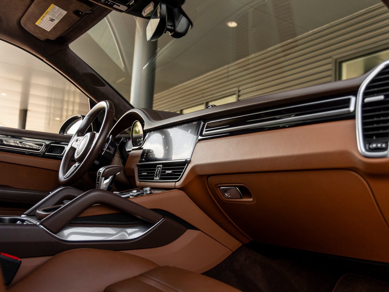 Certified 2021 Porsche Cayenne Turbo S AWD/4WD image 46