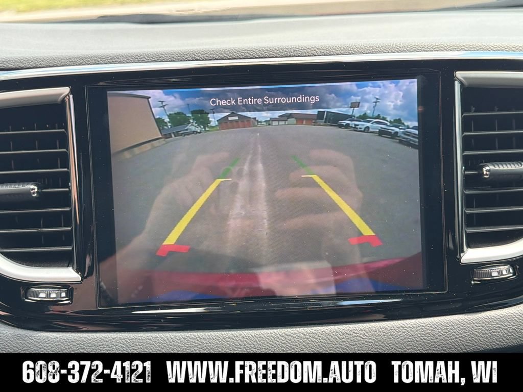 Used 2025 Chrysler Pacifica Select FWD image 27