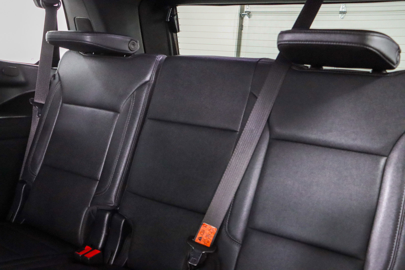 Used 2023 Chevrolet Tahoe Z71 w/ Luxury Package image 29