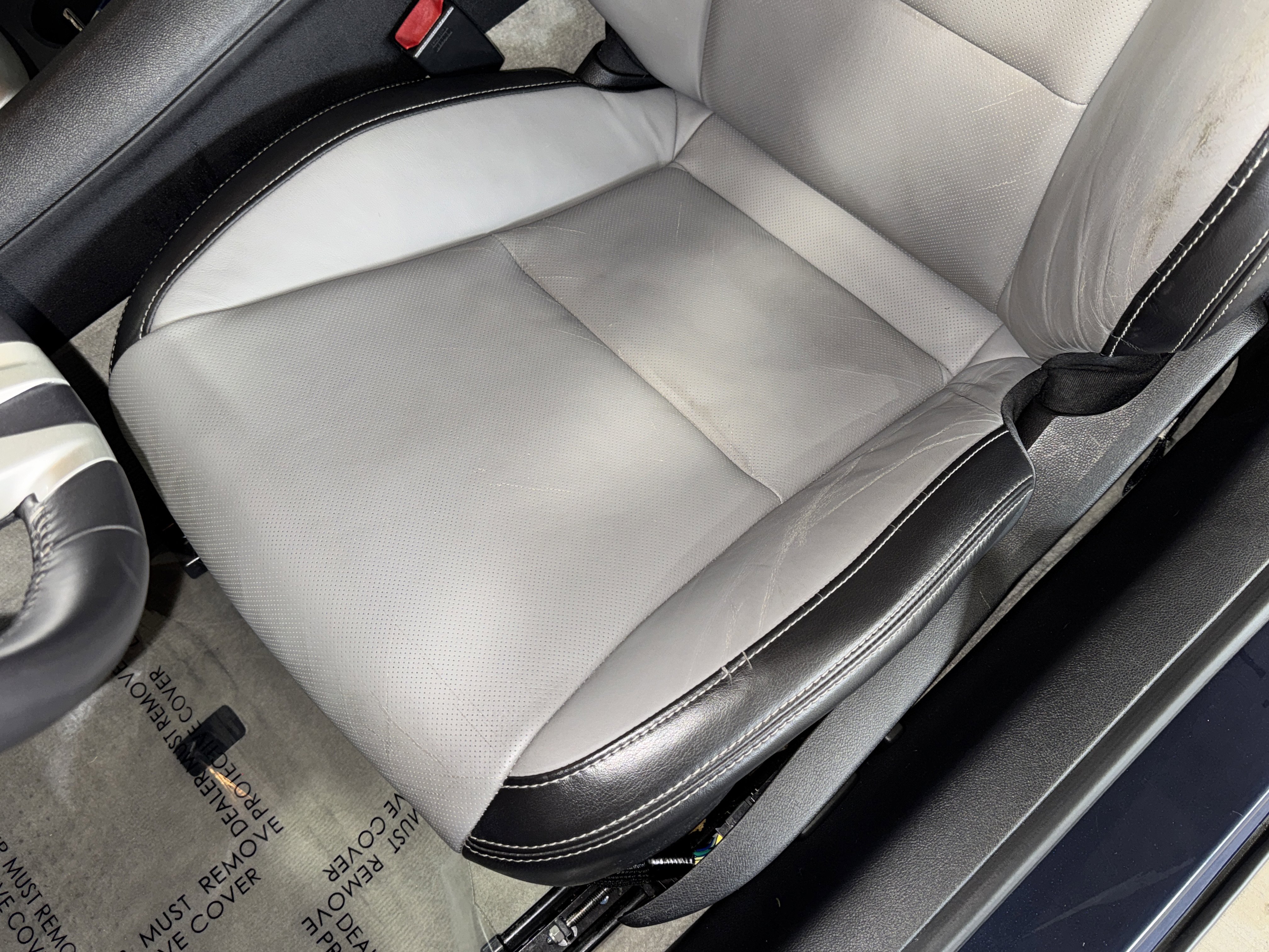 Used 2010 Chevrolet Camaro LT image 30