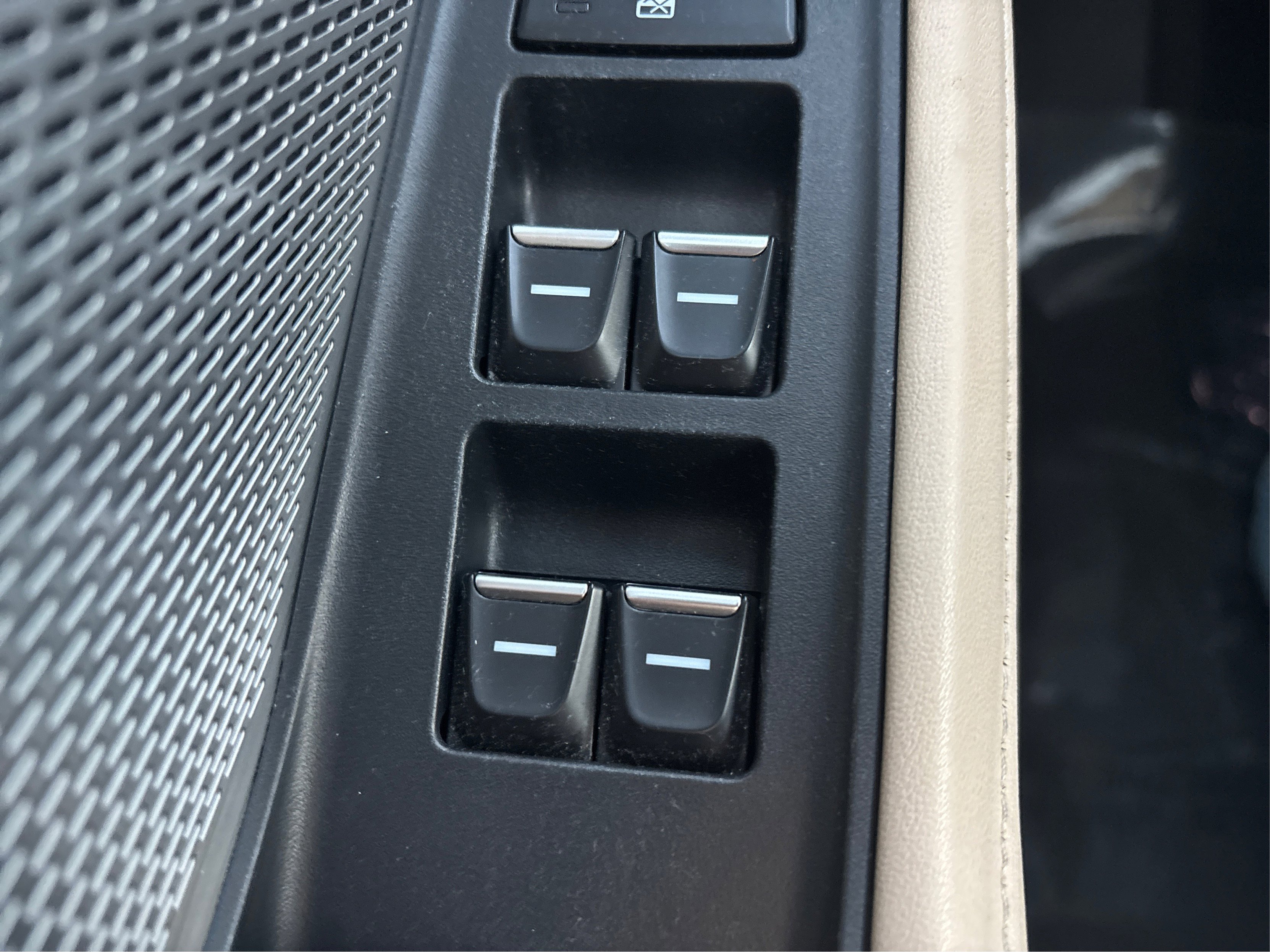 Used 2024 Acura MDX SH-AWD w/ Technology Package image 48