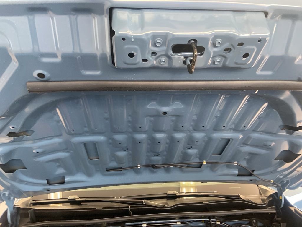 Used 2025 Toyota 4Runner SR5 AWD/4WD image 23