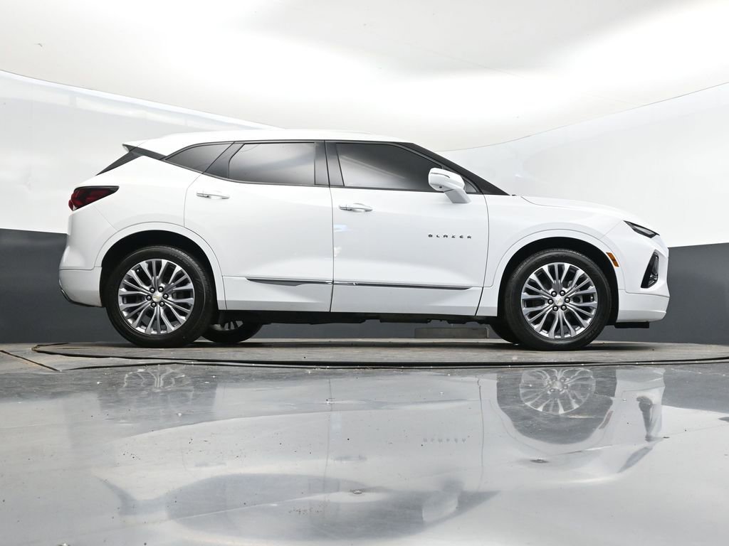 Used 2019 Chevrolet Blazer Premier w/ Driver Confidence II Package image 44