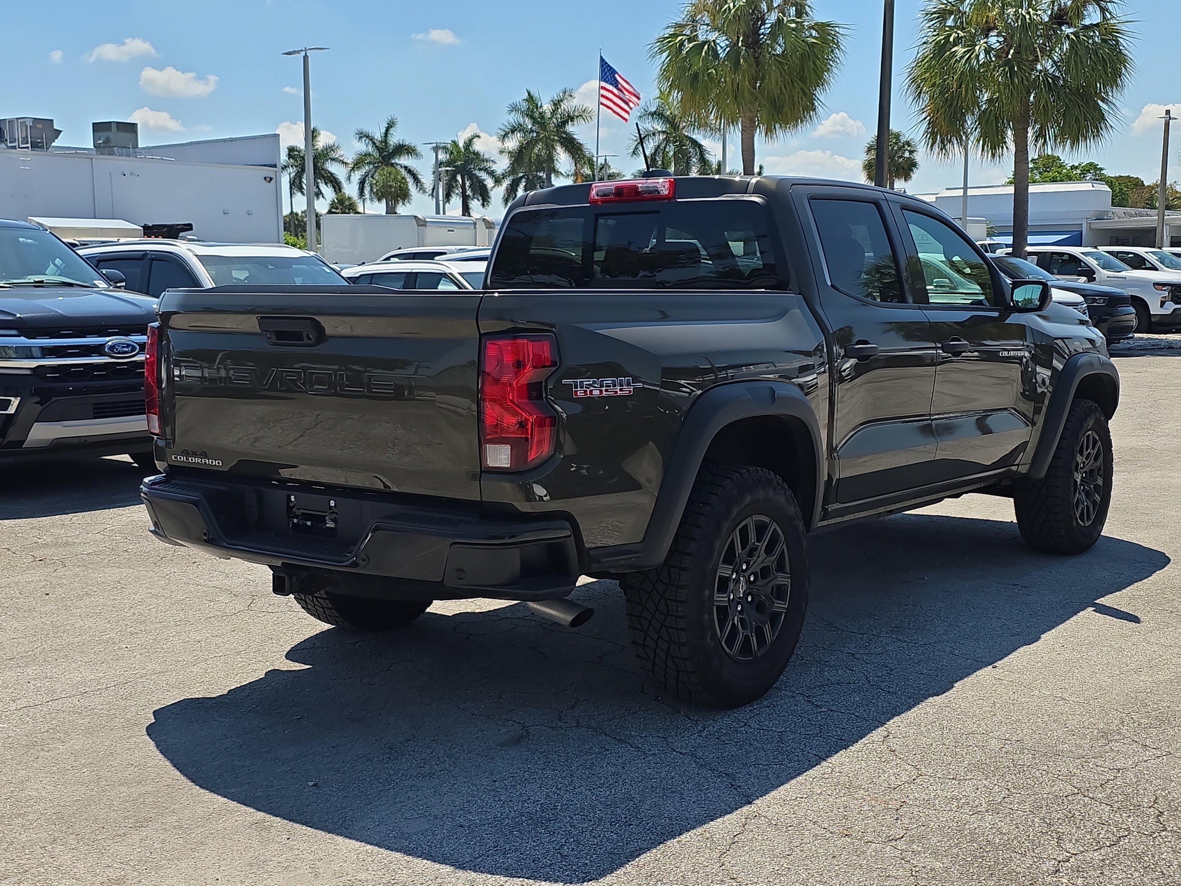 Used 2025 Chevrolet Colorado Trail Boss image 7
