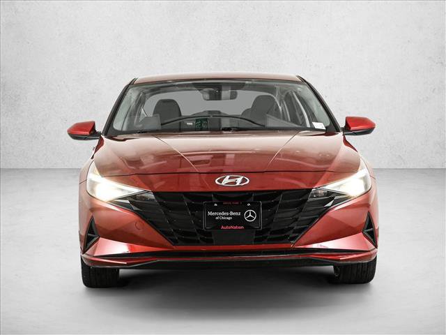 Used 2023 Hyundai Elantra SEL w/ Convenience Package FWD video 2