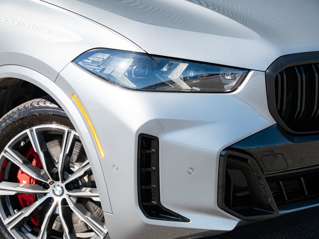 Used 2026 BMW X5 M60i image 36
