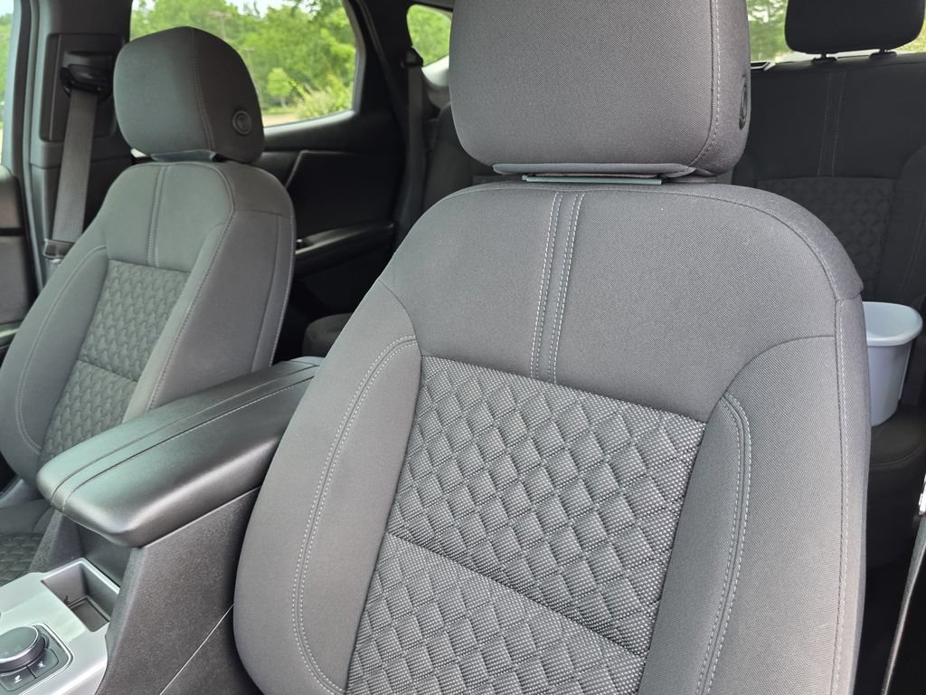 Used 2022 Chevrolet Blazer LT FWD image 28