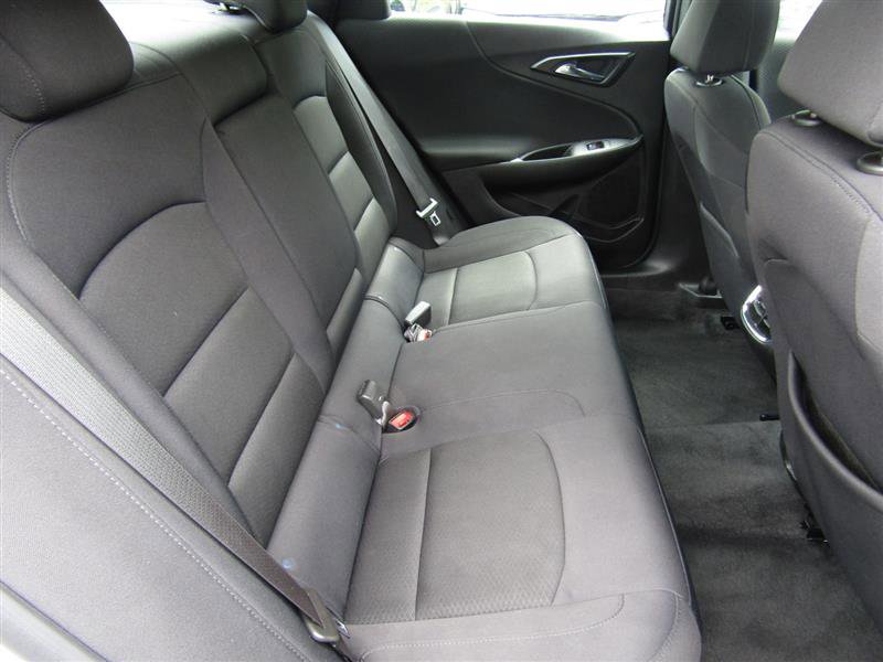 Used 2022 Chevrolet Malibu LT image 36