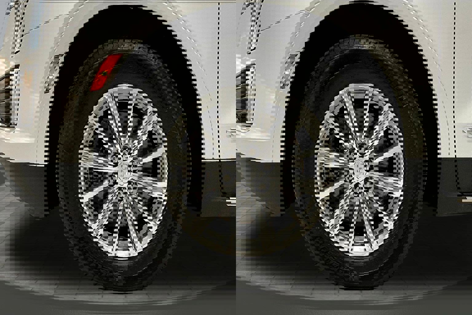 Used 2019 Cadillac XT5 Luxury image 32