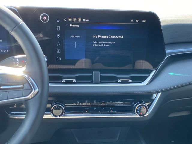 Used 2026 Chevrolet Equinox LT image 10