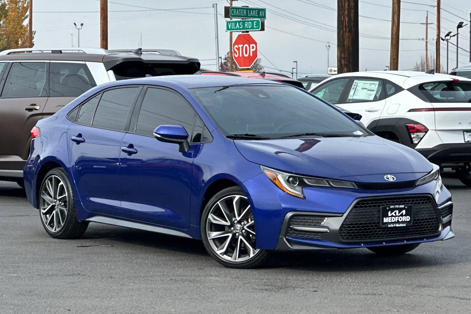 Used 2021 Toyota Corolla SE image 2