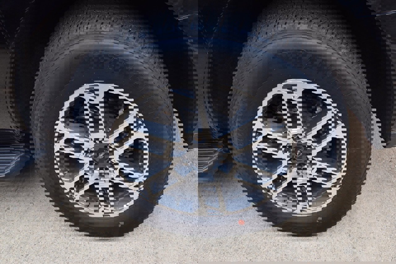 Certified 2025 Ford Expedition Max Active image 10