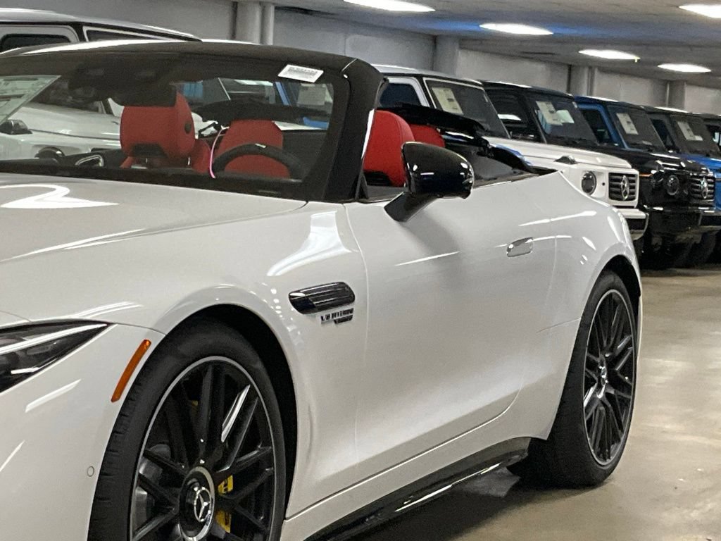 New 2025 Mercedes-Benz SL 55 AMG 4MATIC image 9