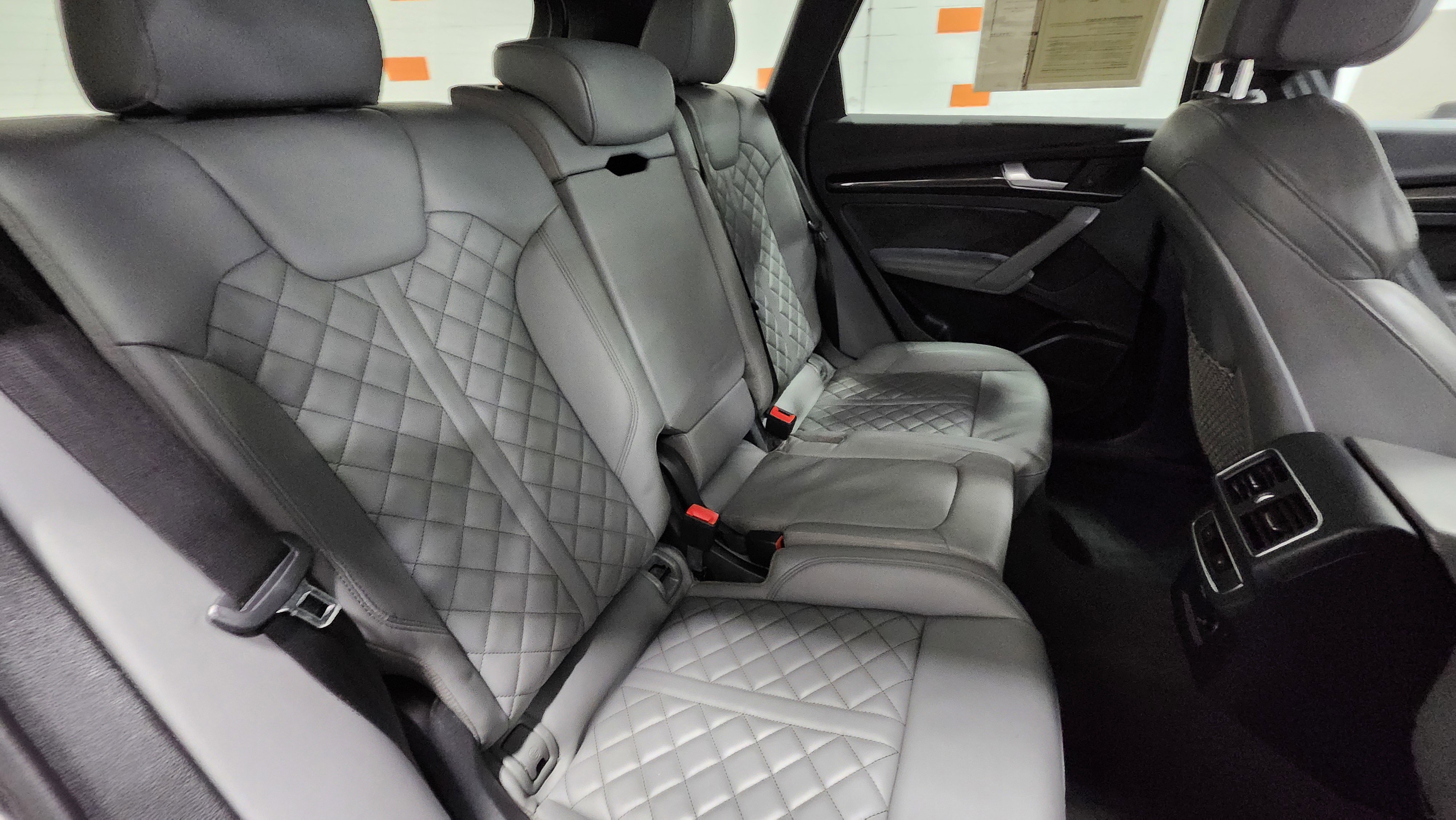 Used 2019 Audi SQ5 Premium Plus image 21