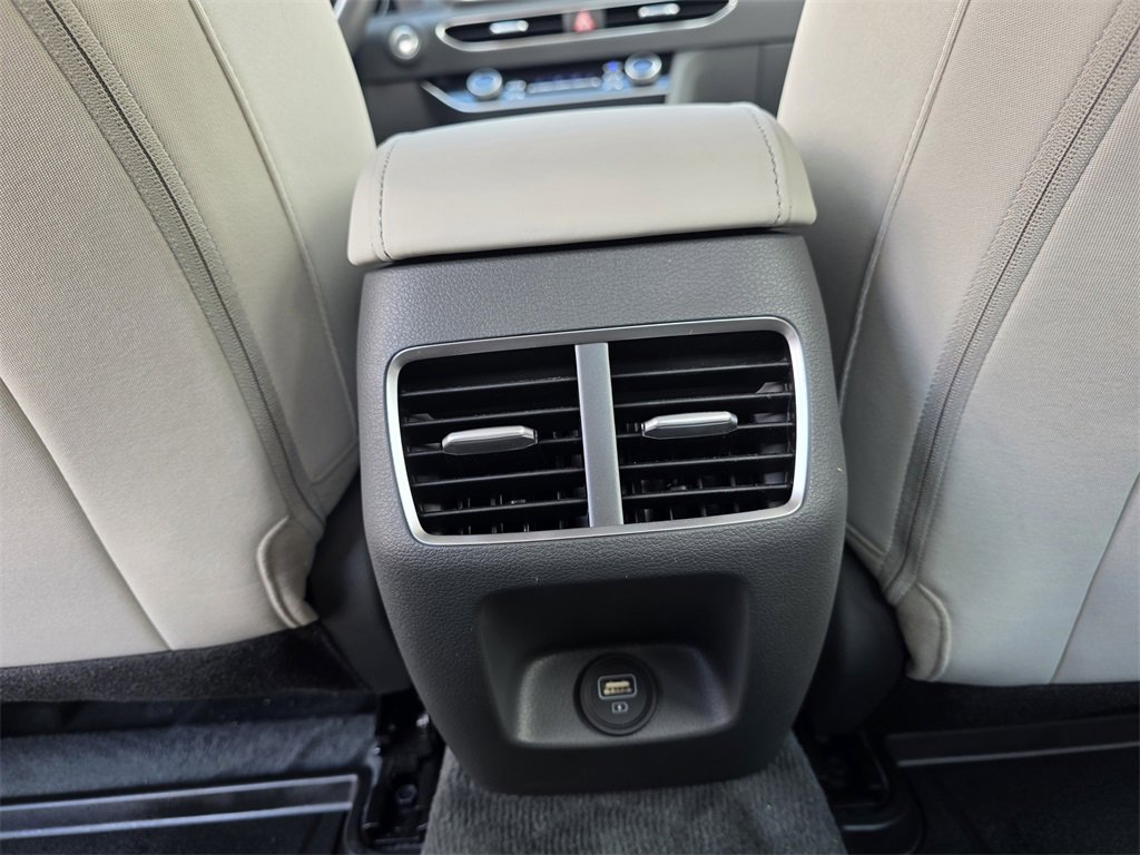 Used 2023 Hyundai Sonata SEL w/ Convenience Package image 18