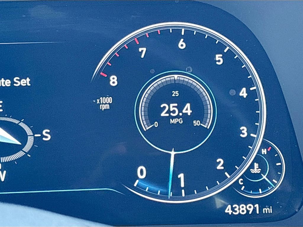 Used 2021 Hyundai Sonata SEL Plus w/ Tech Package image 12