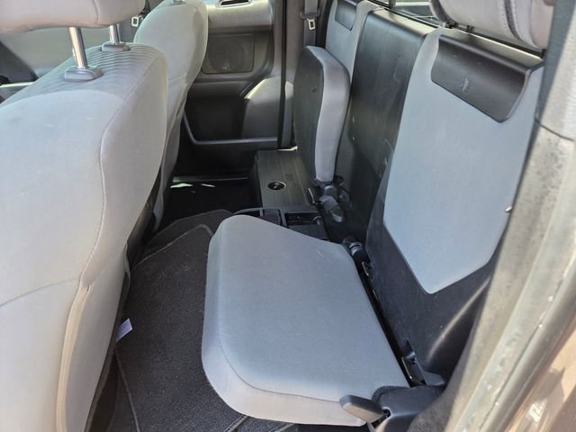 Used 2022 Toyota Tacoma SR w/ SR Convenience Package RWD image 11