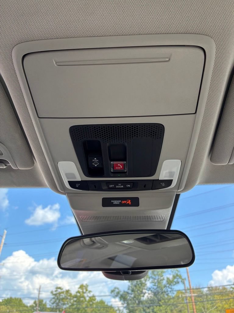 Used 2023 Honda Accord EX image 41