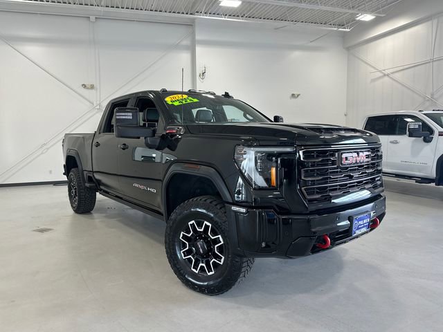 Used 2025 GMC Sierra 2500 AT4X image 6