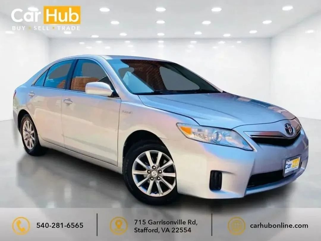 Used 2010 Toyota Camry Hybrid w/ Leather Pkg FWD image 1