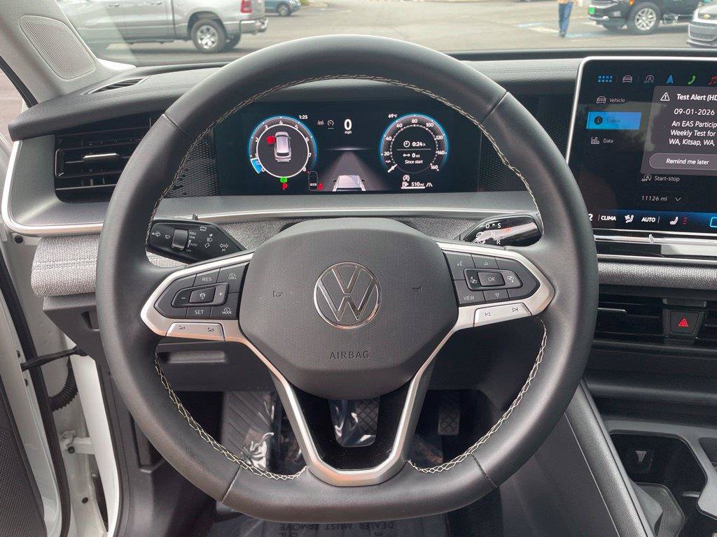 Certified 2025 Volkswagen Tiguan S w/ 18" Wheel Package AWD/4WD image 18