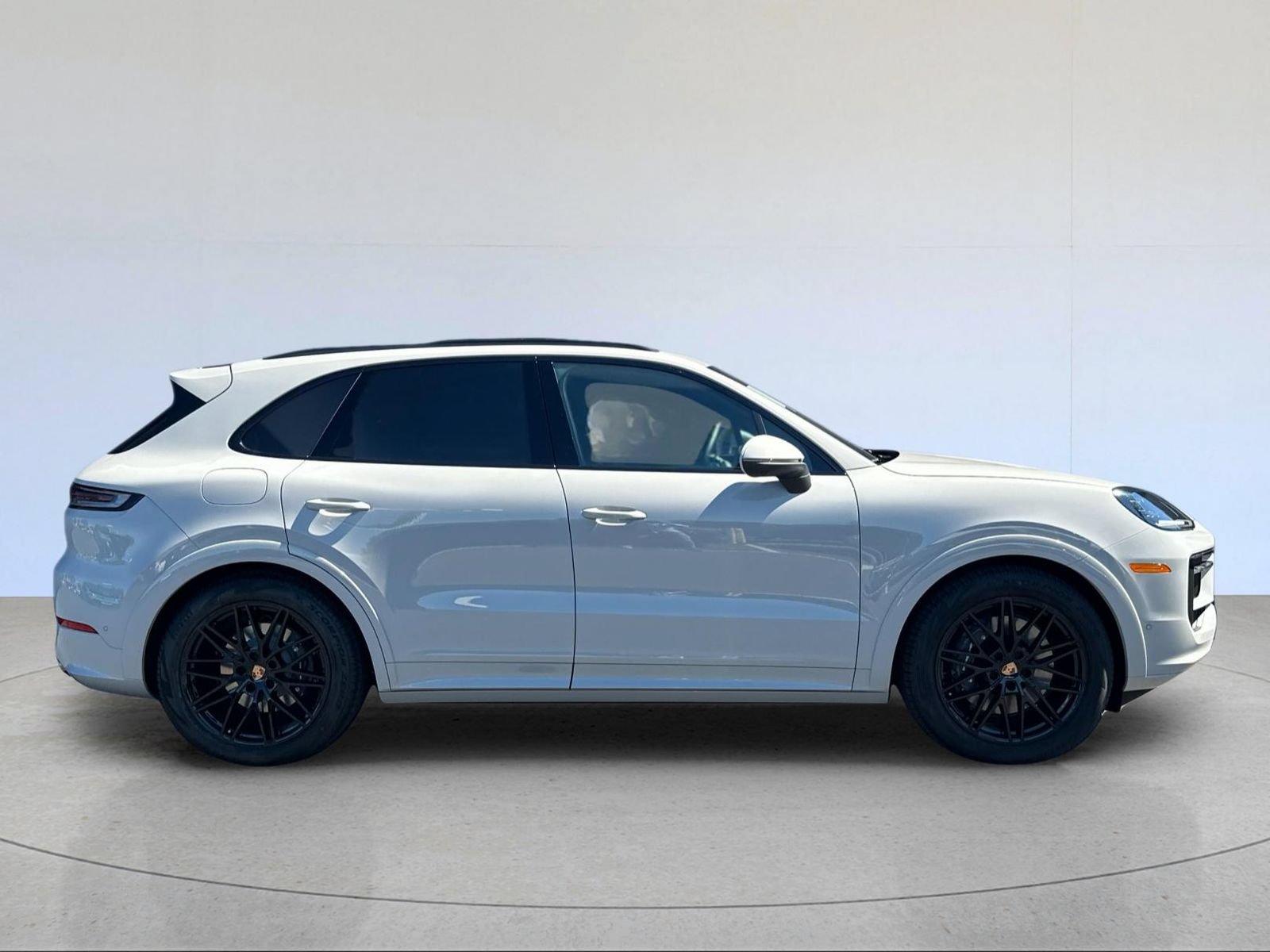 New 2026 Porsche Cayenne AWD/4WD image 9