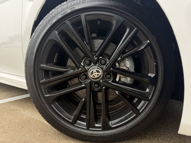 Used 2025 Toyota Camry SE FWD image 10