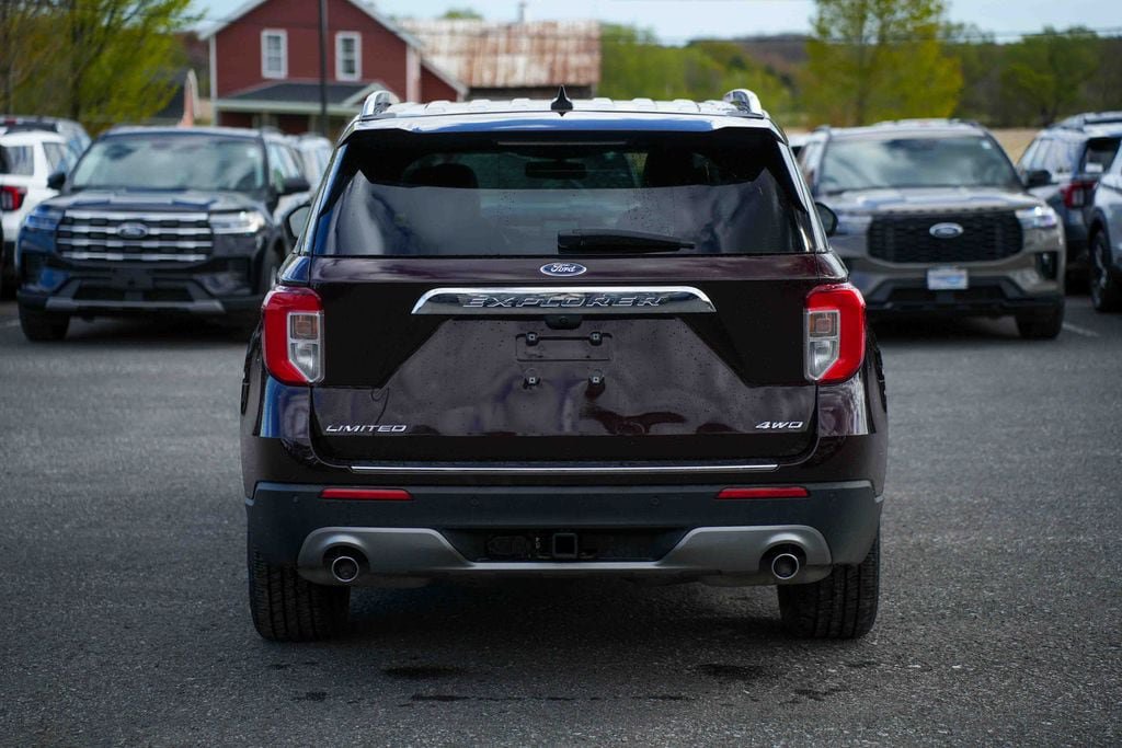 Used 2023 Ford Explorer Limited w/ Limited Technology Package AWD/4WD image 6