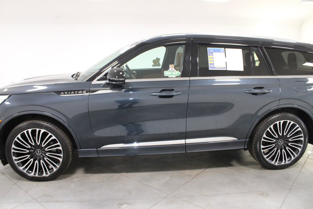Used 2023 Lincoln Aviator Black Label w/ Dynamic Handling Package image 6