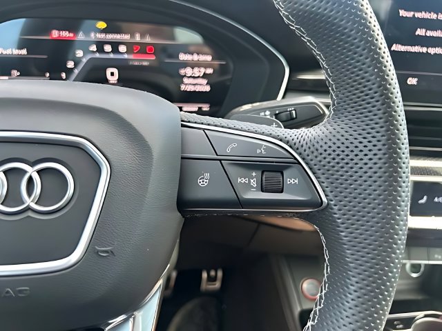 Used 2023 Audi S4 Premium Plus w/ Premium Plus Package AWD/4WD image 24