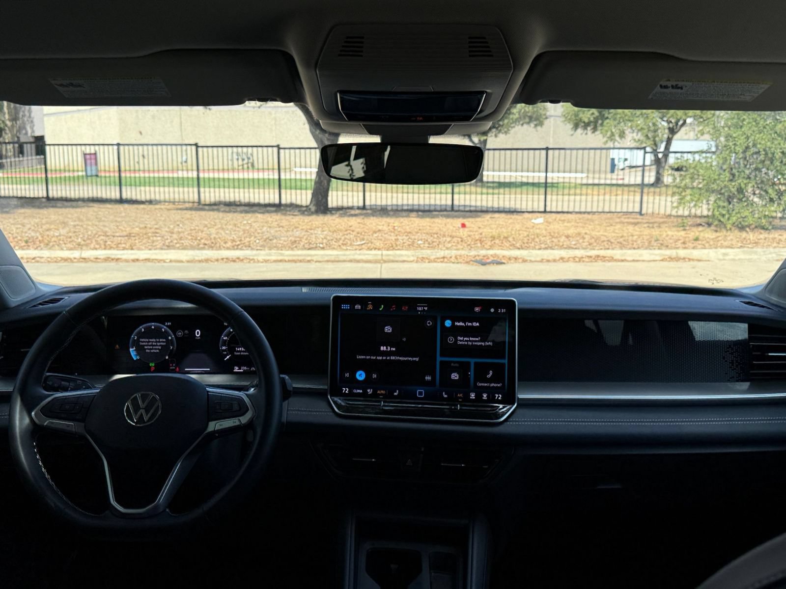 Used 2026 Volkswagen Tiguan SE AWD/4WD image 33