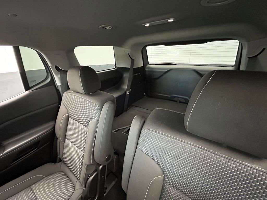 Used 2022 GMC Acadia SLE w/ Driver Convenience Package image 36
